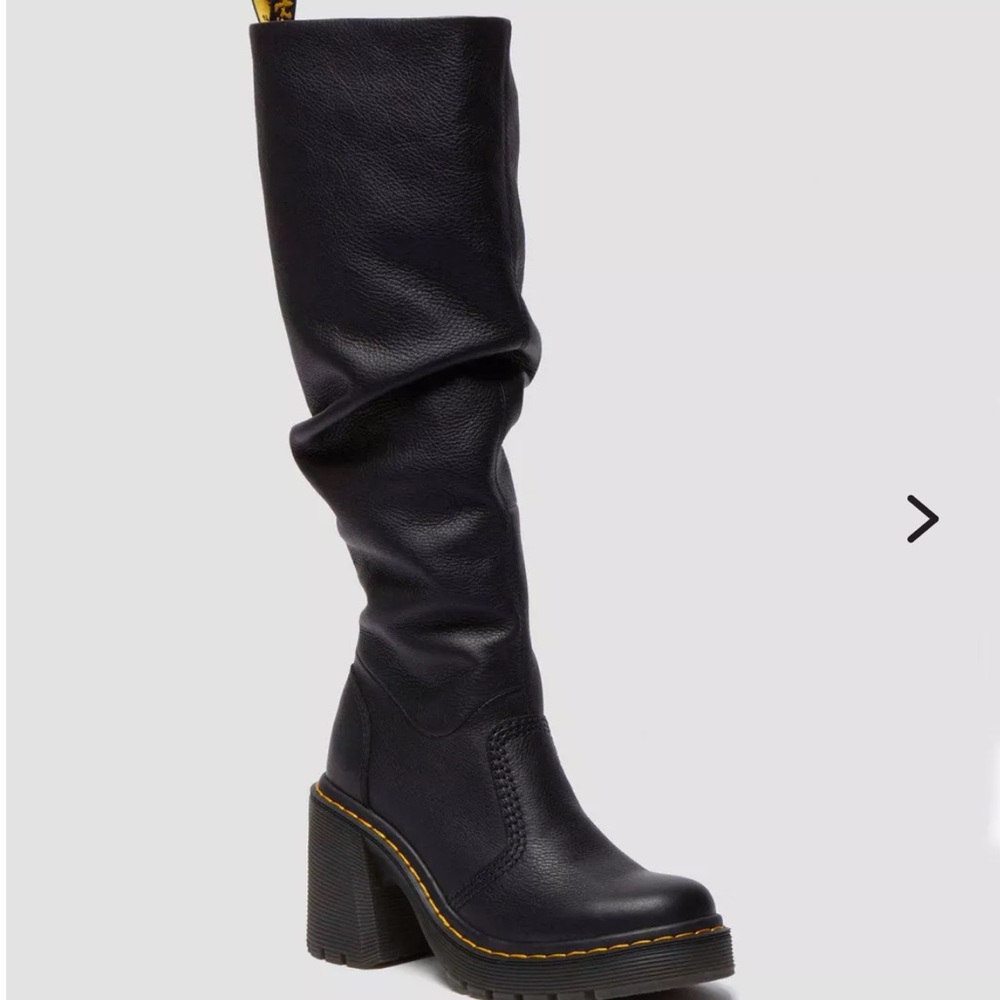 Dr. Martens Kasey
